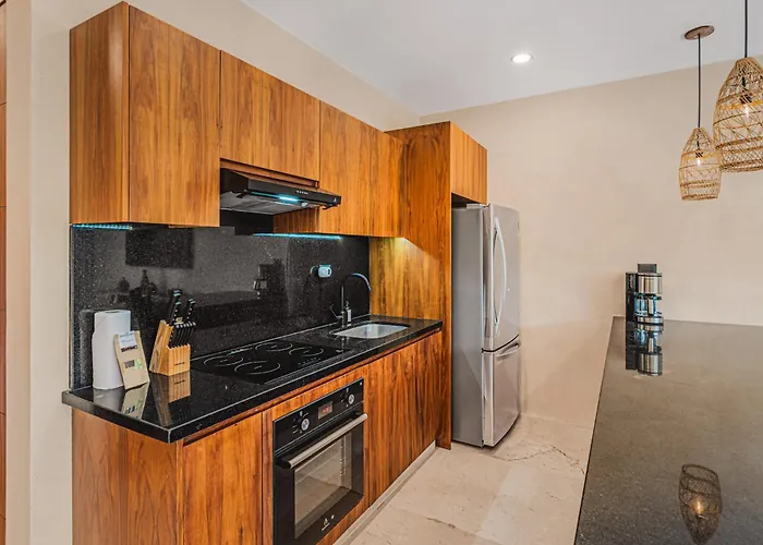 Jungle Penthouse W Sunset Rooftop Private Pool Apartamento *
